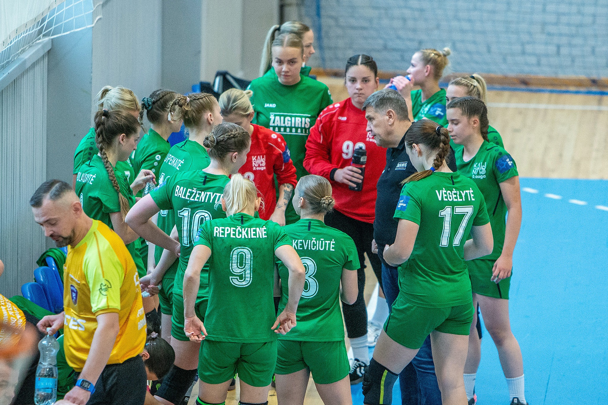 Read more about the article Pirmosios pergalės čempionate dar teks palaukti…